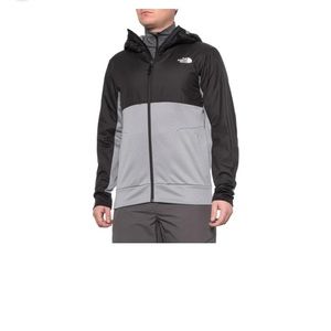 The North Face Men’s Hooded Jacket Size L